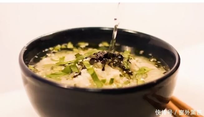 白米飯是“最差主食”,容易吃出糖尿病?教你3招,健康吃米飯