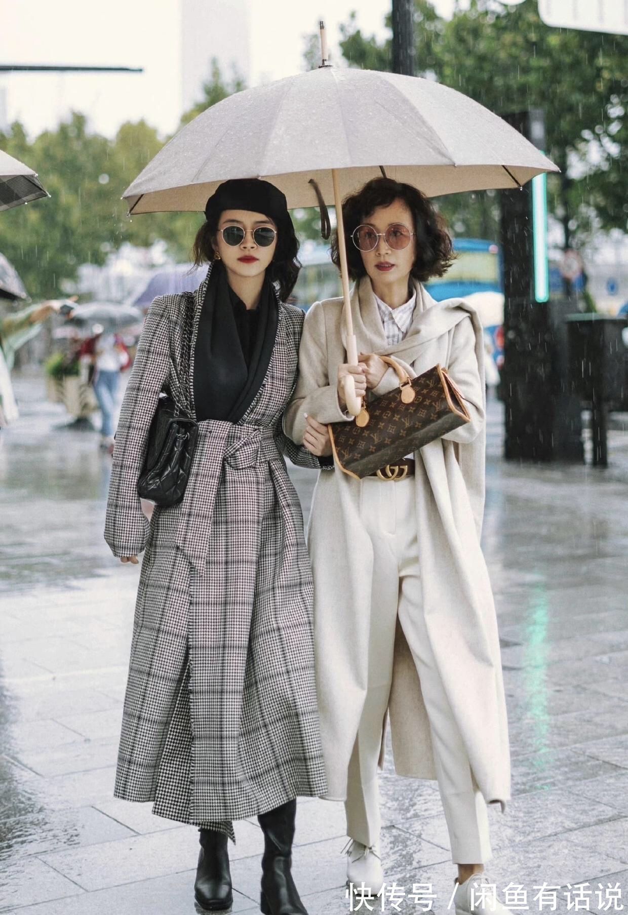 宽松|三木妈妈不戴帽子也好美,基础款就能穿出高级感,58岁气质太出众