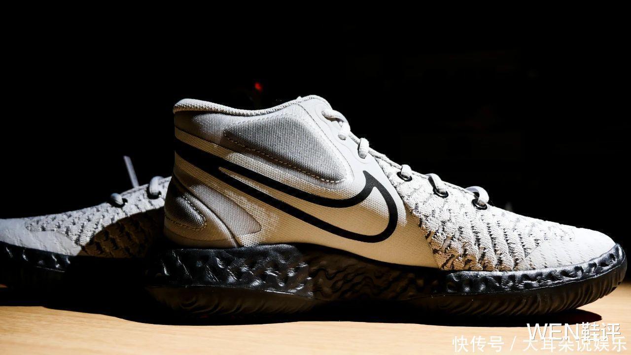 nike 400块入手杜兰特新战靴!高颜值新科技你心动吗