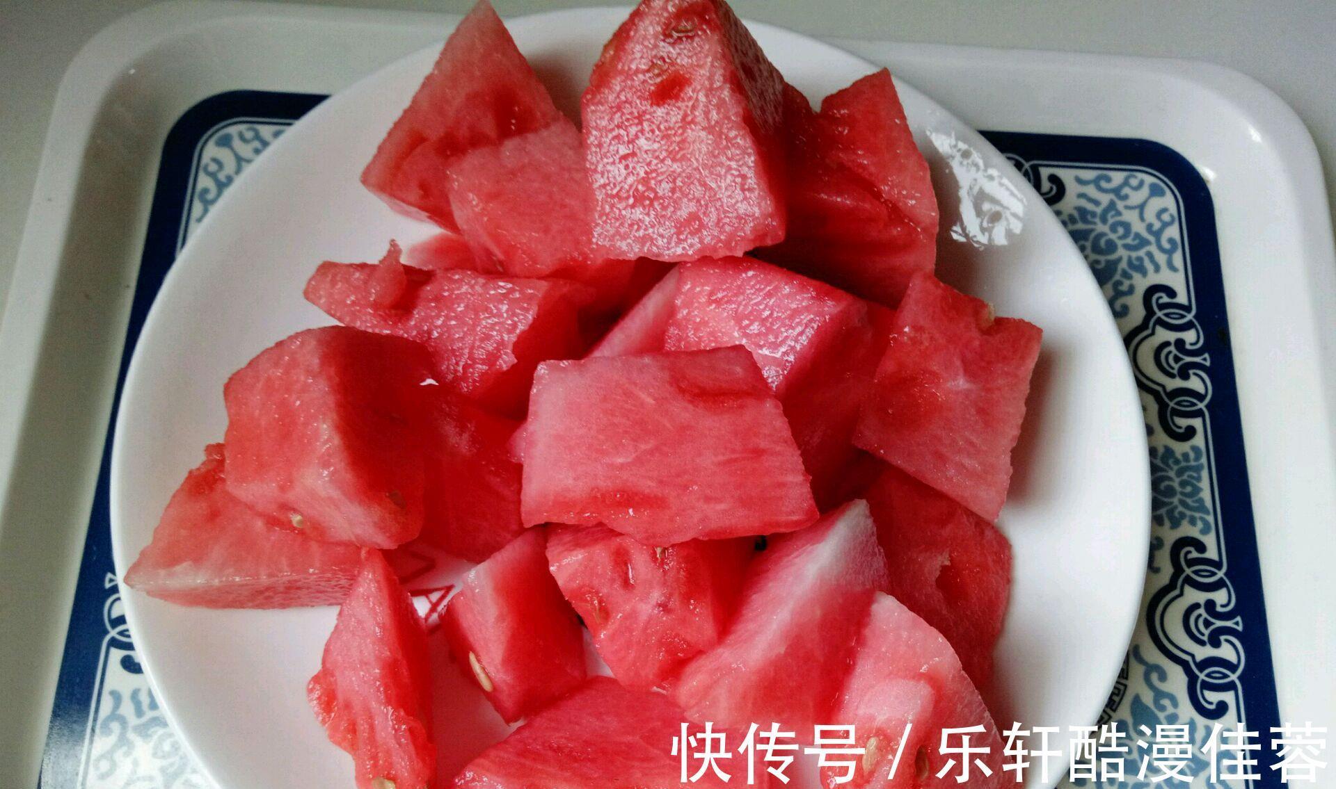 美味|小暑将至若条件允许,这6种水果记得要多吃,营养美味还不贵