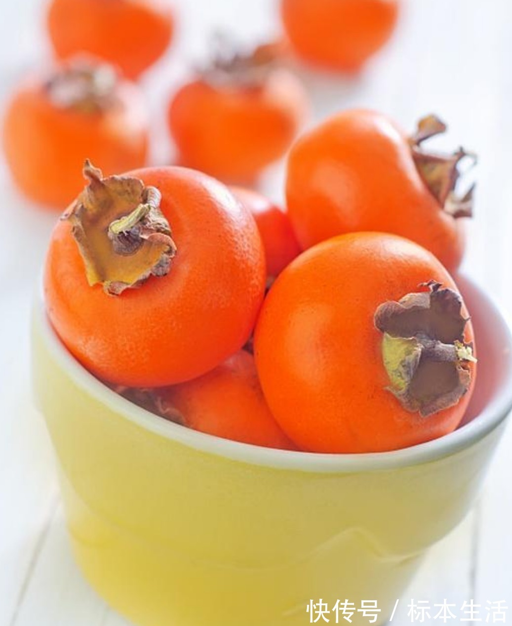 芹菜|血压高别慌，常吃下面6种天然“降压”食物，三高“绕着”你走