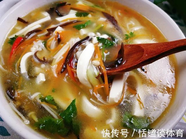 黑木耳|寒露过后，天气乍寒多喝汤，豆腐和这3样食材搭配，从头暖到脚