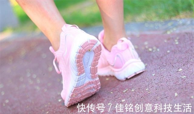 鞋垫 初跑者入坑首选——咕咚智能跑鞋10K悦弹！