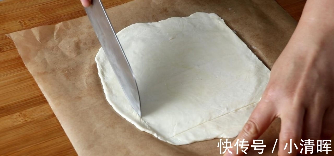 飞饼皮|不用揉面，不需要发面，不用做酥皮，教你懒人酥皮蛋糕的做法
