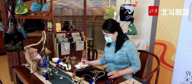 文物展|“山高水长——唐宋八大家主题文物展”登上央视《新闻联播》