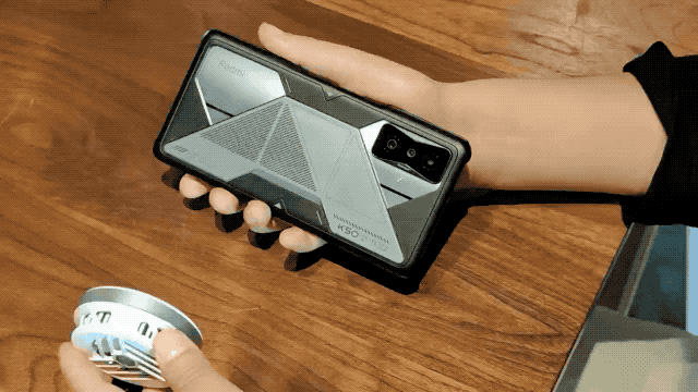 冠军版|Redmi K50 电竞版首发体验：3299 元起售，能否焊上游戏手机的大门？