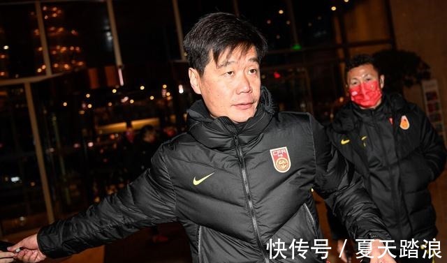 集训|41岁国足队长获重用,新身份正式曝光,李霄鹏陈戌源终于等到