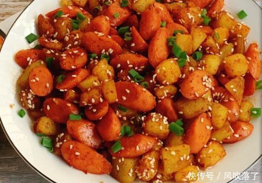 秒杀烧烤摊,香辣过瘾的孜然火腿土豆丁,超级过瘾,解馋下饭