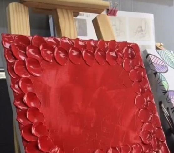绘画|美术生被指责浪费颜料,只用红色作画,看到成品后老师都得跪下!