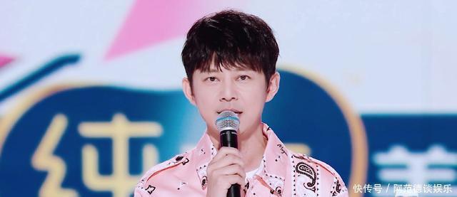 假唱|《创造营》总决赛槽点多选手嘉宾假唱明显,何炅主持频频嘴瓢