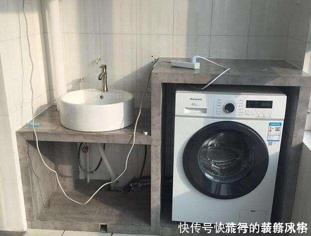 阳台|在阳台安装洗衣机,聪明人都会装这个东西,懊悔我家察觉晚了