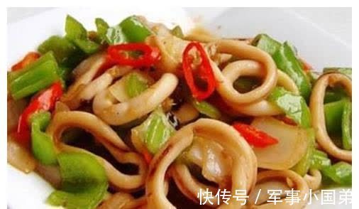 爆炒鱿鱼|孩子嫌弃吃大葱会口臭每次都不吃,多吃葱香菜,有利身体发育