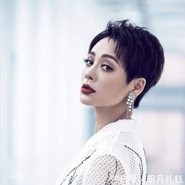 哥哥們|為何《浪姐》可以爆紅出圈，《追光吧！哥哥》只剩油膩和尷尬？