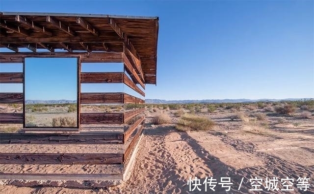 高尔夫球场#30张“活久未见”的照片:被闪电击中的木头,好像一副国画