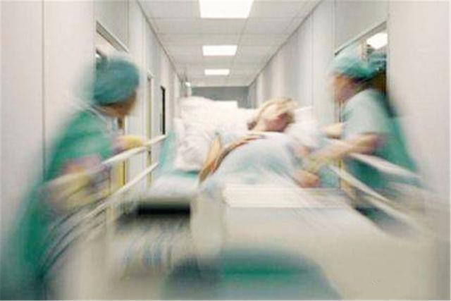 孕妈|孕晚期若有这四种症状,说明快生了,没到预产期也要及时去医院