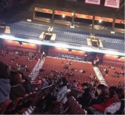 那英|被誉为史上最惨的个人演唱会,八万人会场却只去了20人,简直血亏!