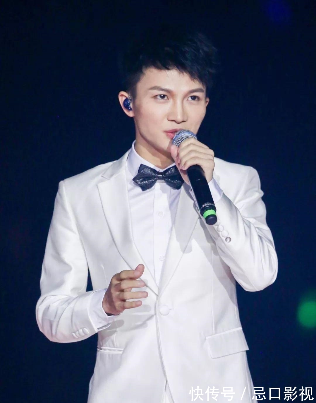 声入人心|周深为何如此惊艳，备受瞩目？始于努力，忠于才华，陷于人品