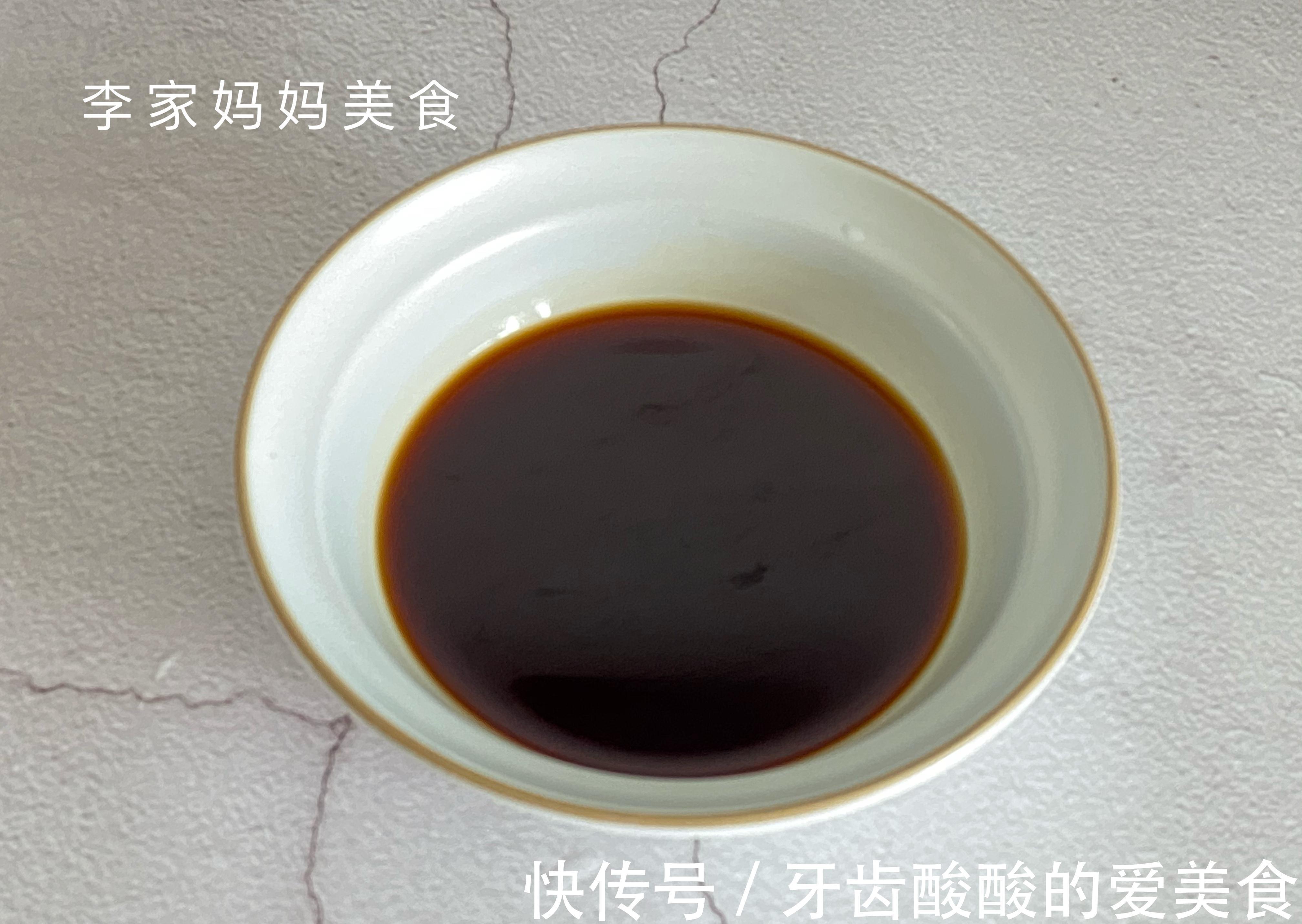 冬天寒冷又干燥，多给家人吃炖菜，营养滋润又去燥，简单好吃