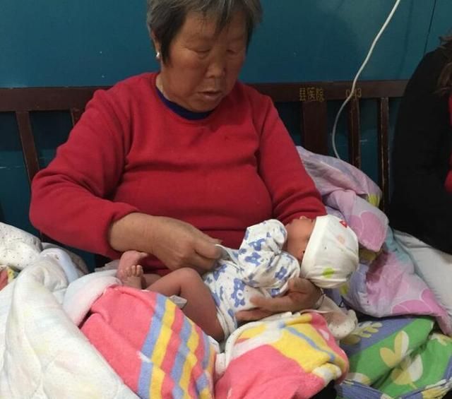 咳嗽|如何避免刚出生的宝宝受到伤害？有这几个特征的人，别去接触孩子