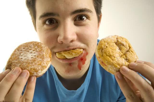 肠镜检查|没熬过46-59岁的人,多是被3种癌症绊住了,希望你健康长寿