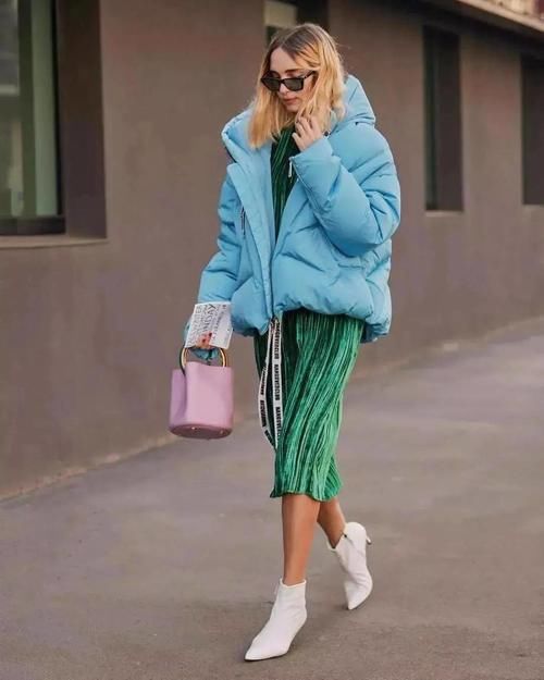 做一个穿羽绒服好看的人