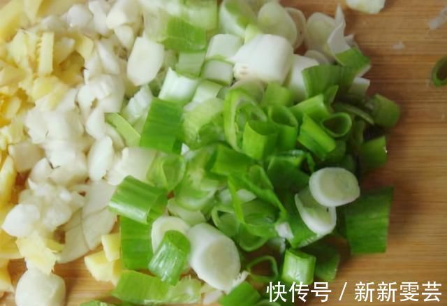 炒豆芽|炒豆芽时，牢记“1做1不做”，豆芽不变色不出汤，味道更鲜了
