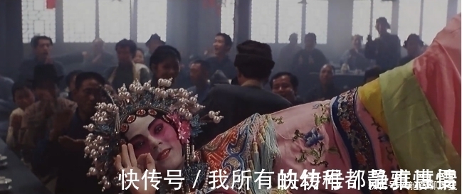 和尚|清朝强迫百姓必须留一条辫子,那天生就不长头发的人该咋办?