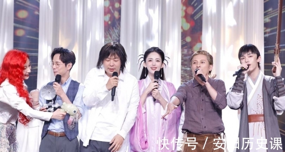 杜海濤|張雨綺走了，謝娜還沒(méi)有回來(lái)，《快樂(lè)大本營(yíng)》邀請(qǐng)了兩位娜姐做客