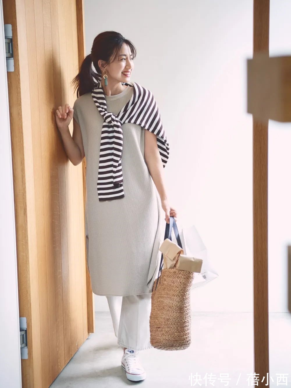 穿搭|还在学扮嫩?今年流行的大女人风可能更适合你,酷帅且时髦!