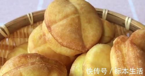 油饼|早餐不要出去买了,面粉里加1个鸡蛋,筷子一搅,2分钟就能吃