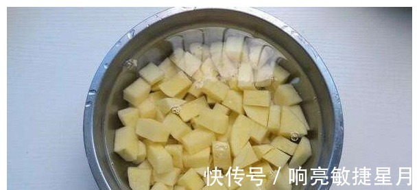 豆瓣酱|土豆别再炒着吃,教你这样做,比肉还香,强身又补钙,孩子抢着吃!