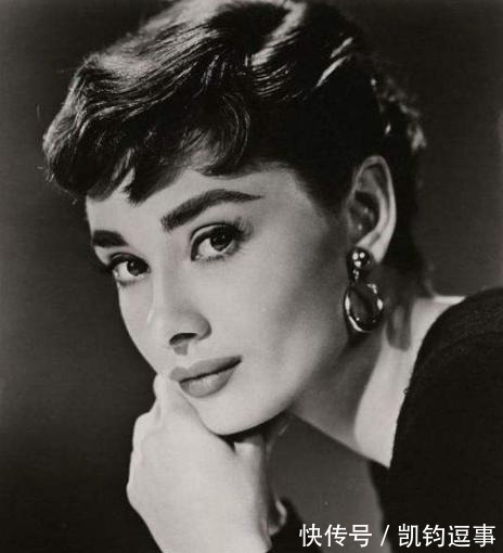 疗情伤|纪梵希有多爱赫本:他明明见过银河,却唯独,偏爱这一颗星星