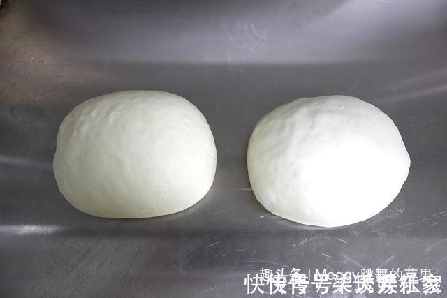 面团|面包没出炉就满屋飘蒜香，早餐零食不愁了，没菜没酱手撕吃一个