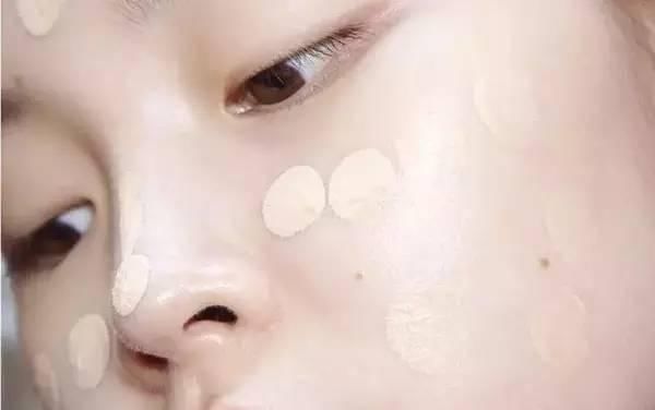记住这7个裸妆技巧，你就是半个女神