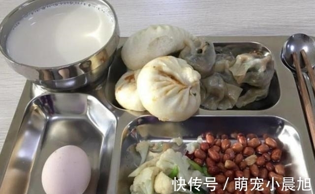 公司食堂的早餐,3元一份,你觉得怎样?网友“呐喊”:还缺人吗
