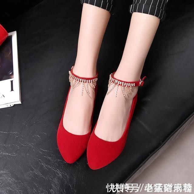 水钻 热情如火的红色单鞋,永显青春活力,挑一款向青春宣誓的吧