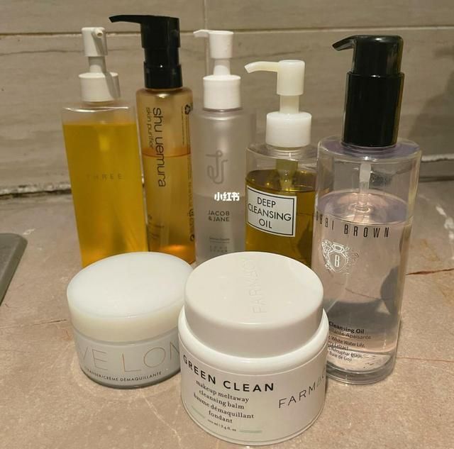 油脂|卸妆油VS卸妆膏,其实,我更爱卸妆膏,无外乎它有这个优点!