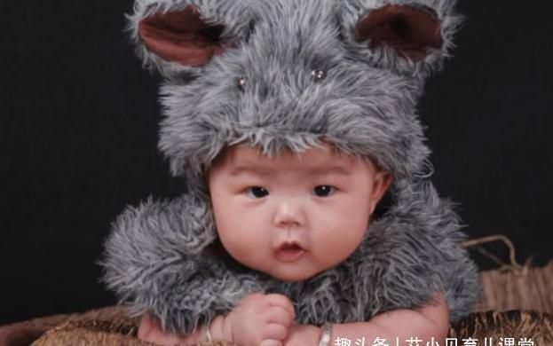 儿子|爸爸姓“龚”,给儿子起了这名字,每次老师点名都像“吐槽大会”