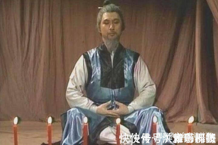 逍遥派#萧峰并没有死,脱胎换骨的他自创一门武功,成就魔教最强教主