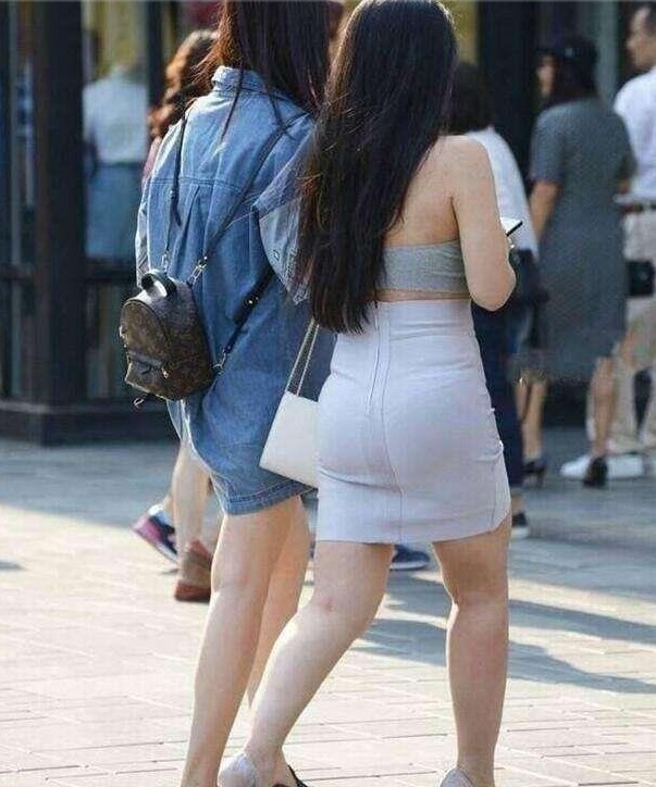 范儿|街拍 夏季街头丰满的小姐姐,端庄女神范儿,特别养眼