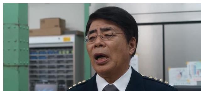 和迪迦|泽塔奥特曼：奈克瑟斯和迪迦的悲剧，泽塔进退两难，伽古拉快救命
