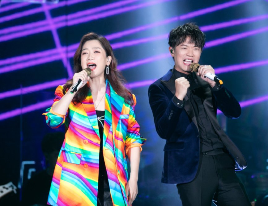  再次|谢娜又一综艺官宣抵挡，与张杰再次合体，《浪姐》姐姐也在