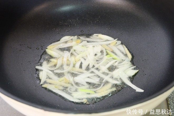 奥尔良|豆腐这做法简直绝了！无比下饭的家常菜，好吃到停不下来