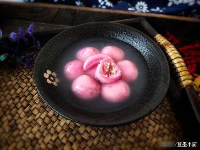  家有老就是好，春节婆婆安排一家六口饭菜，丰盛好吃，不花冤枉钱