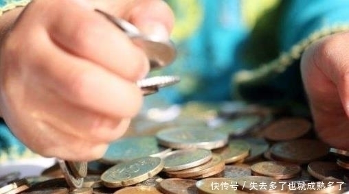 女儿|“妈妈,我要10块钱”,宝妈一句错误回答,孩子把要变成了“偷”