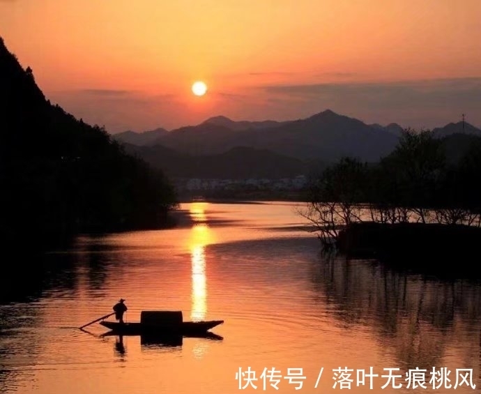 故乡|故乡是每位游子心中柔软的存在，三首思乡绝句，哪一个最能戳中你