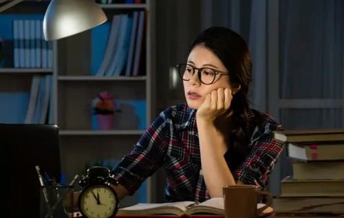 皮肤|40岁的女人,想要活得貌美如花,这几点要注意,尤其第一个别忽视