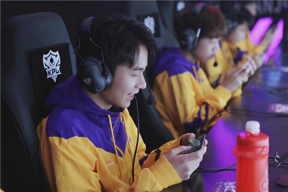 看点|王者荣耀：eStar迎战Hero久竞，有三大看点！先睹为快