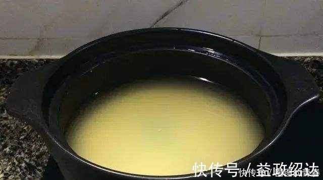 苹果|单煮小米粥太清淡,加2种果子,开胃消食又好喝,喝一次天天想喝