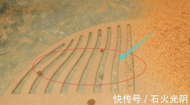 床底板|木工父亲给孩子做的“大木床”,健康环保,出10000都不卖